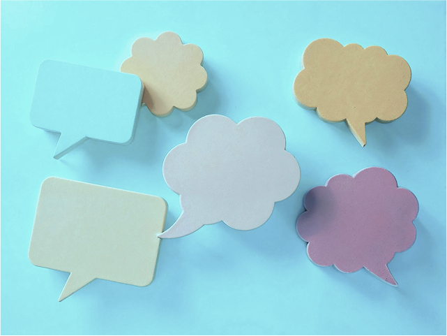Conversation bubbles demonstrating discussion