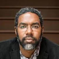 Headshot of Deen Freelon